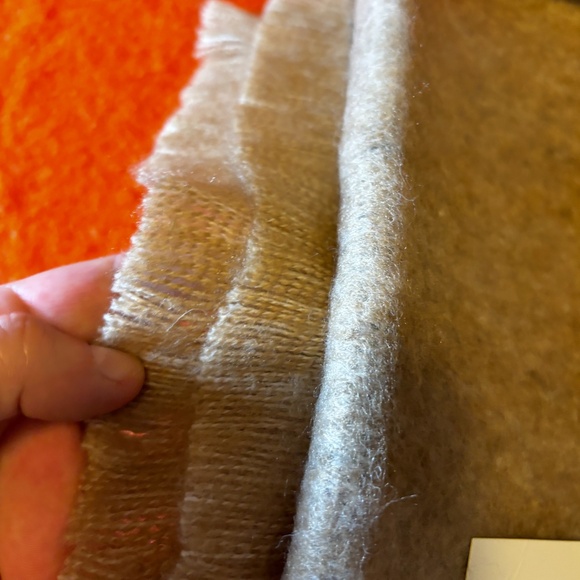 Zara gray and brown wool blend jacquard scarf wrap NWT - Picture 5 of 9